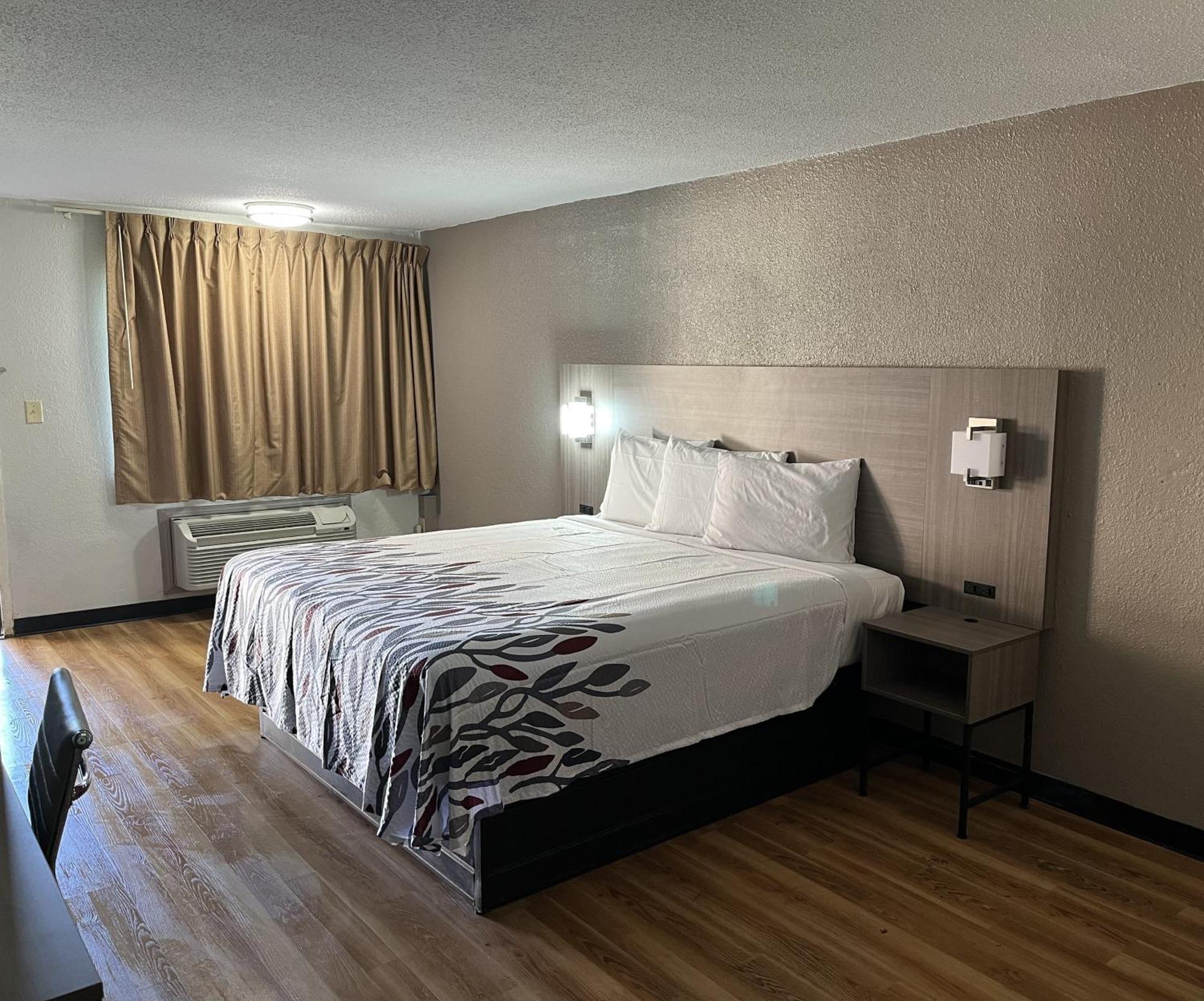 Red Roof Inn Memphis - Graceland Airport Екстер'єр фото